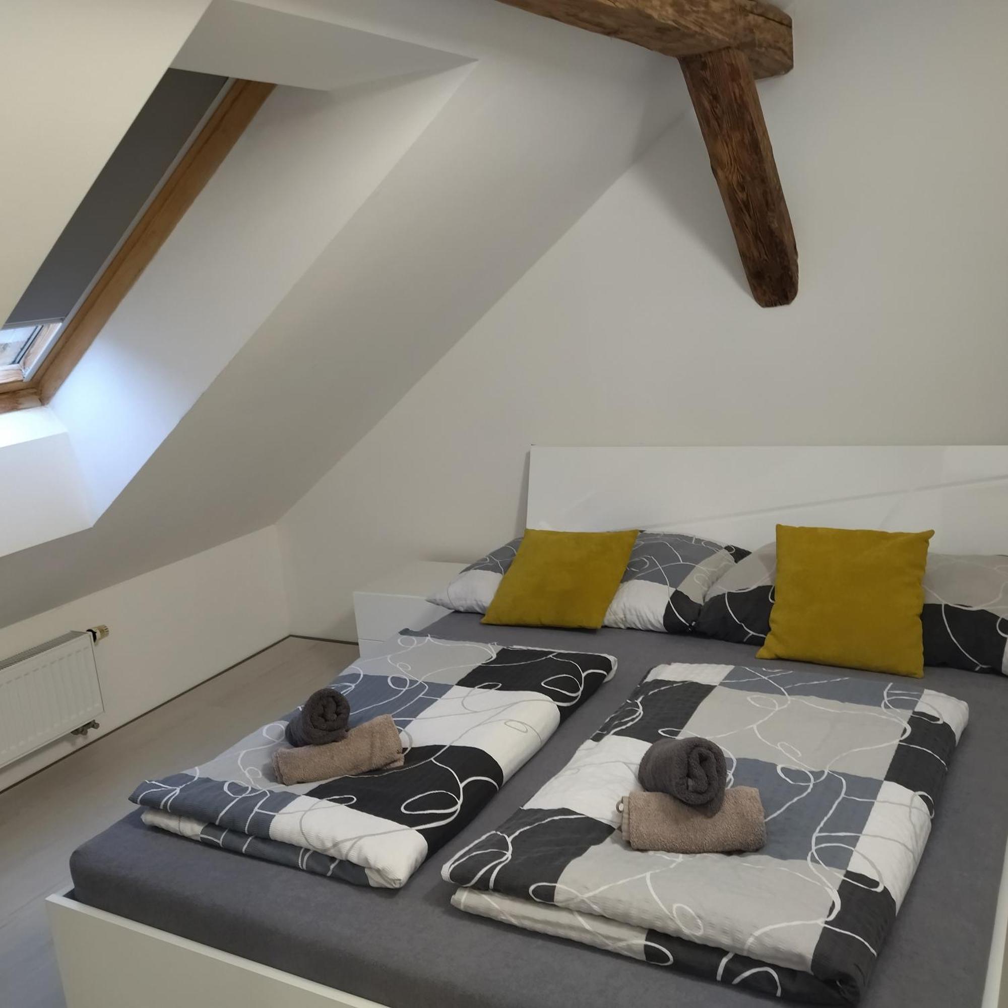 Apartmany S Vyhledem Na Zamek Вимперк Экстерьер фото